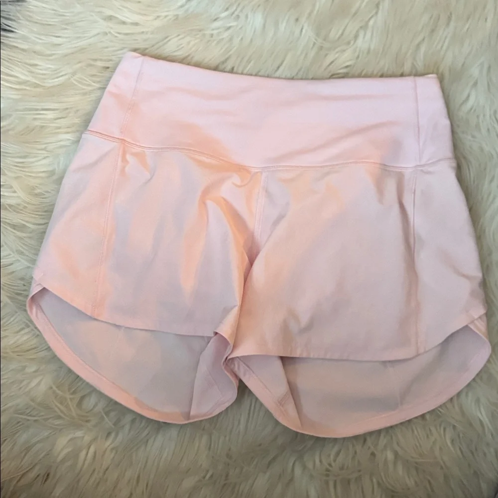 Lululemon Speed Up High-Rise Lined 4” size 4 - Picture 4 of 5